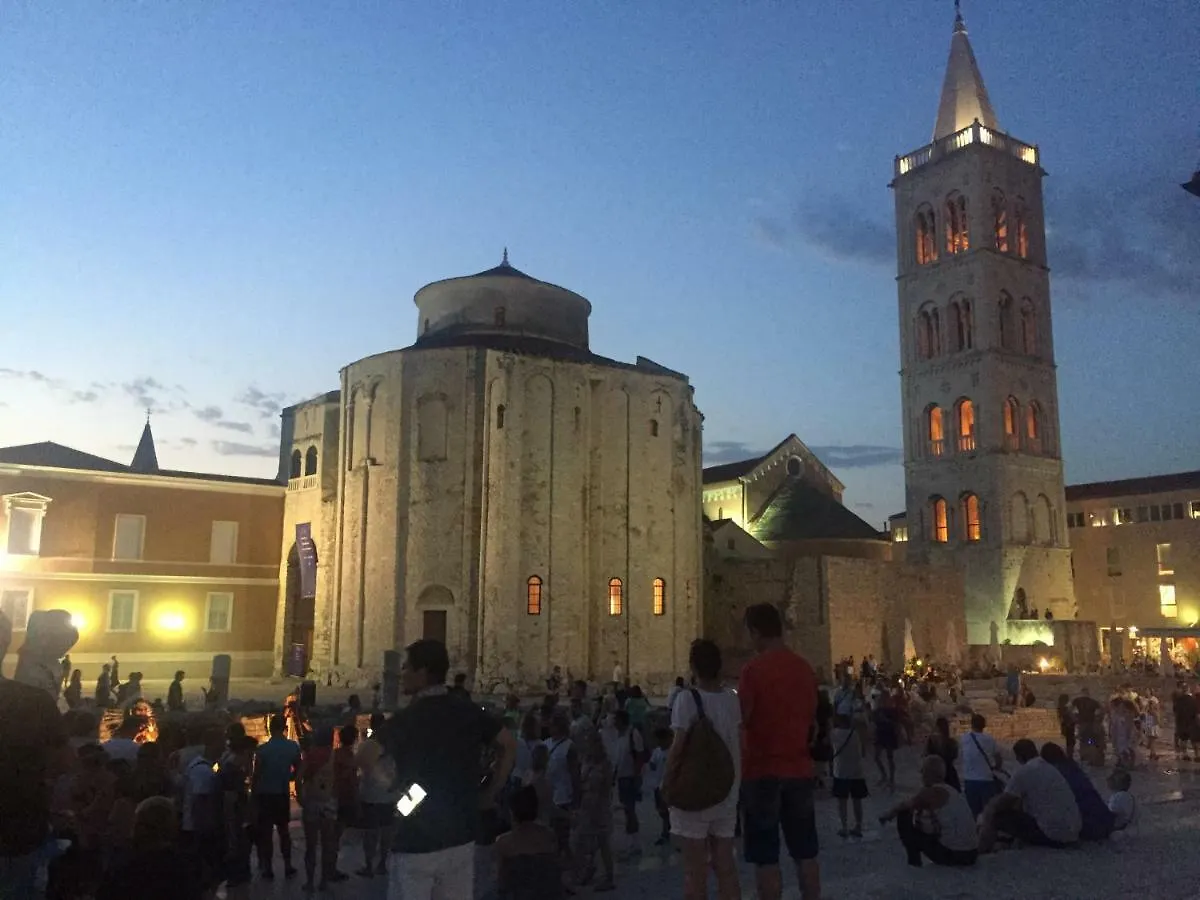 Touched Vip Zadar Apartment